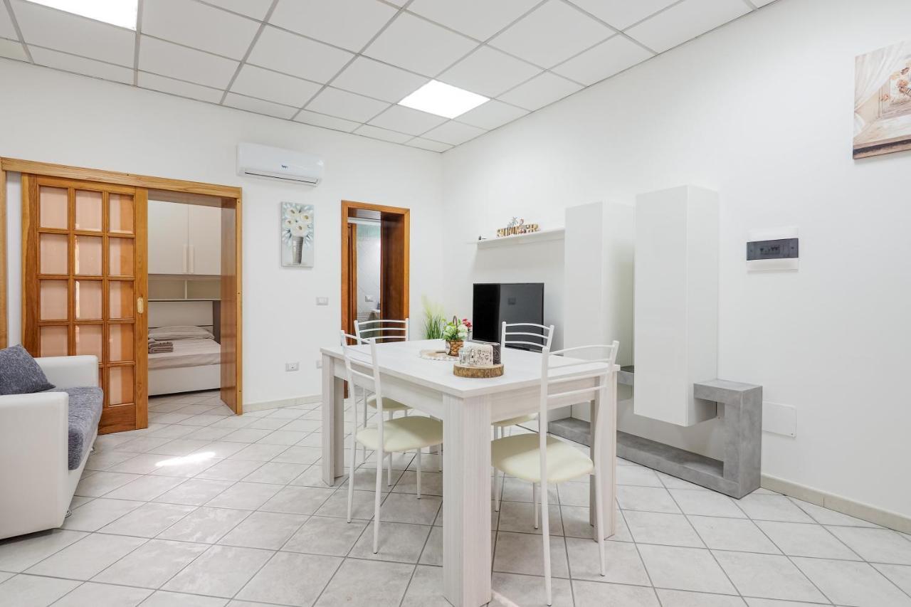 Saint Simplicio House Apartman Olbia Kültér fotó